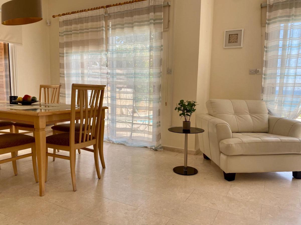 بييا Amazing Front Line Villa In Coral Bay المظهر الخارجي الصورة